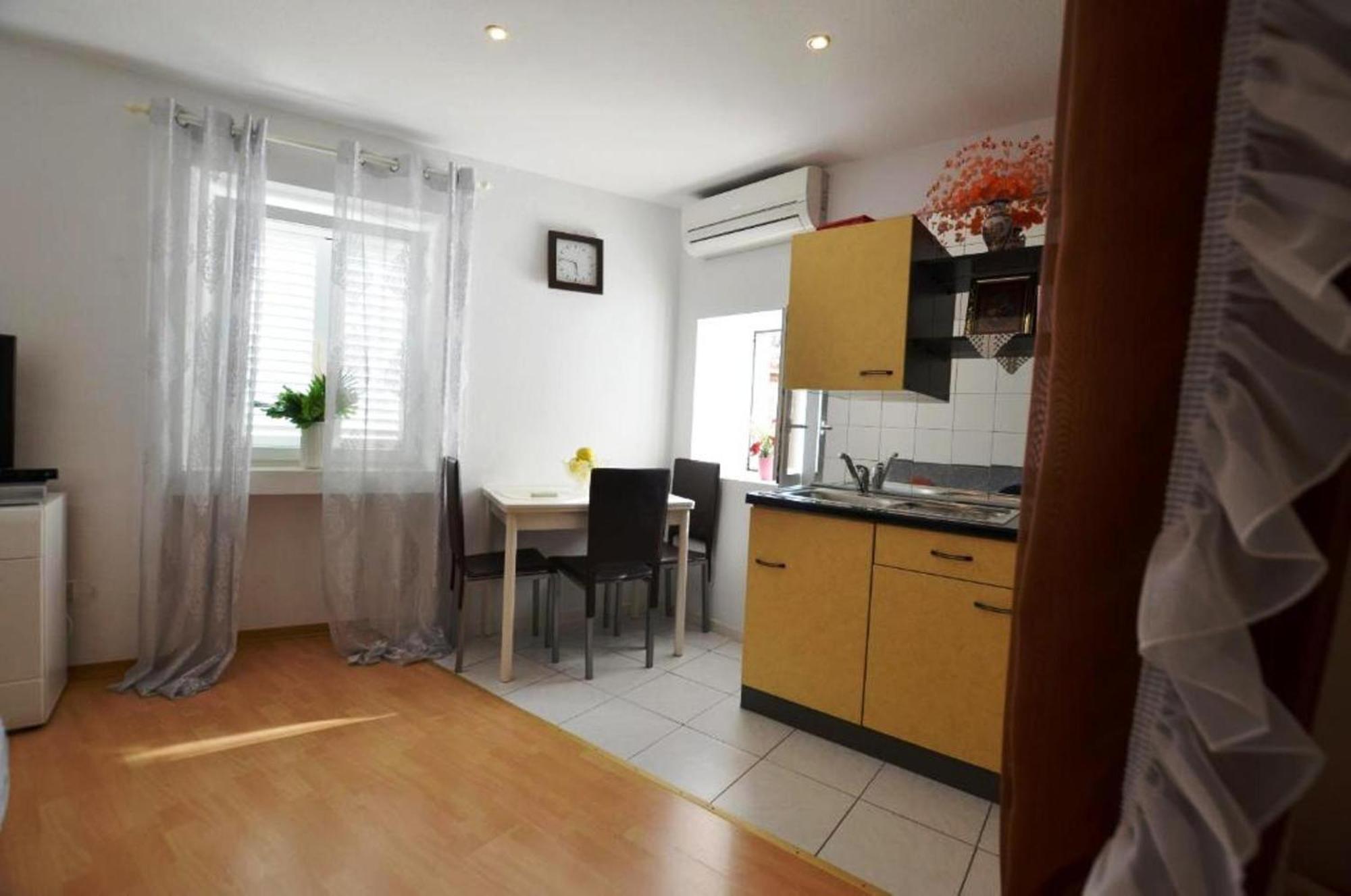 Excelsior Apartments Rovinj Bagian luar foto